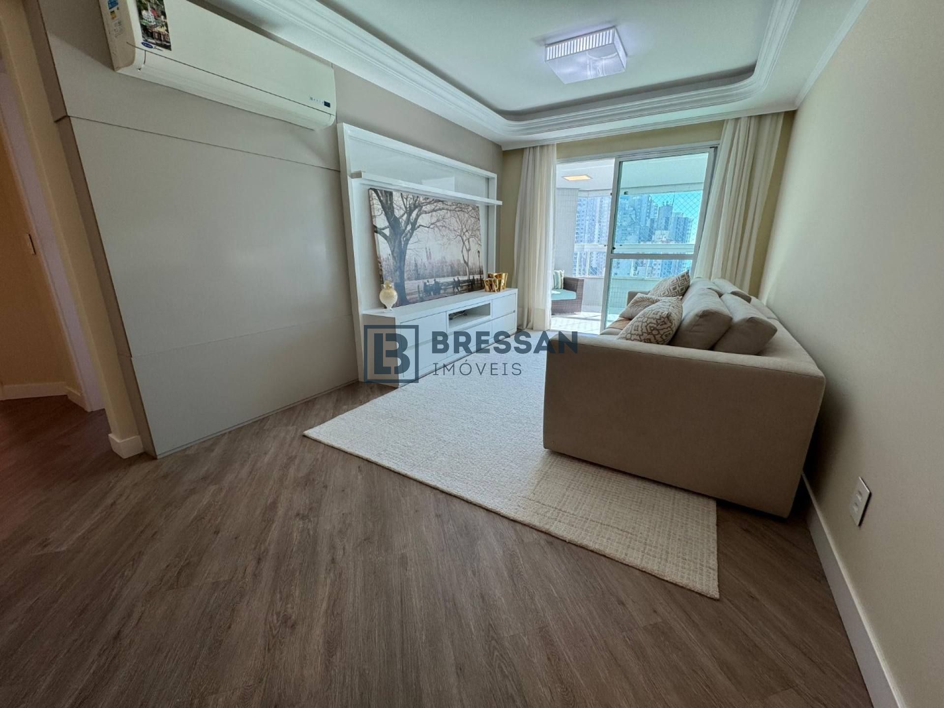 APARTAMENTO EM BALNEÁRIO CAMBORIÚ