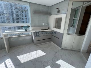 APARTAMENTO EM BALNEÁRIO CAMBORIÚ