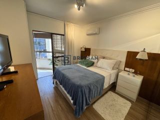APARTAMENTO MOBILIADO À VENDA NO CENTRO DE BALNEÁRIO CAMBORIÚ
