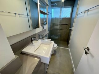 APARTAMENTO FRENTE MAR À VENDA EM BALNEÁRIO CAMBORIÚ/SC