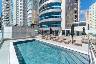 APARTAMENTO FRENTE MAR À VENDA EM BALNEÁRIO CAMBORIÚ/SC