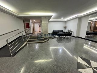 APARTAMENTO MOBILIADO À VENDA NO CENTRO DE BALNEÁRIO CAMBORIÚ/SC