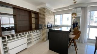 APARTAMENTO MOBILIADO À VENDA NO CENTRO DE BALNEÁRIO CAMBORIÚ/SC