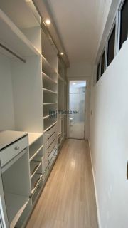 APARTAMENTO MOBILIADO À VENDA NO CENTRO DE BALNEÁRIO CAMBORIÚ/SC