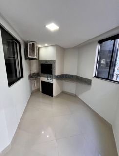 APARTAMENTO À VENDA NO CENTRO DE BALNEÁRIO CAMBORIÚ/SC