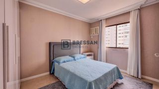 APARTAMENTO À VENDA NO CENTRO DE BALNEÁRIO CAMBORIÚ/SC