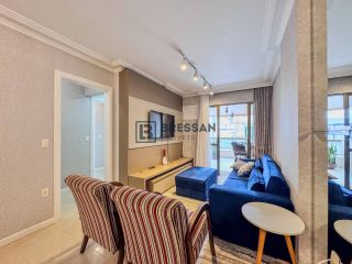 APARTAMENTO À VENDA NO CENTRO DE BALNEÁRIO CAMBORIÚ/SC