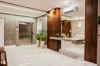 APARTAMENTO À VENDA NO CENTRO DE BALNEÁRIO CAMBORIÚ-SC