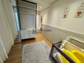 APARTAMENTO À VENDA NO CENTRO DE BALNEÁRIO CAMBORIÚ-SC