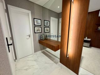 APARTAMENTO À VENDA NO CENTRO DE BALNEÁRIO CAMBORIÚ-SC