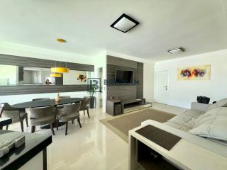 APARTAMENTO À VENDA NO CENTRO DE BALNEÁRIO CAMBORIÚ-SC