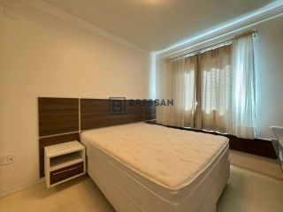 APARTAMENTO À VENDA NO CENTRO DE BALNEÁRIO CAMBORIÚ-SC