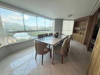 APARTAMENTO À VENDA NO CENTRO DE BALNEÁRIO CAMBORIÚ-SC