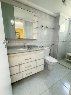 APARTAMENTO À VENDA NO CENTRO DE BALNEÁRIO CAMBORIÚ-SC