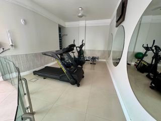 APARTAMENTO À VENDA NO CENTRO DE BALNEÁRIO CAMBORIÚ-SC