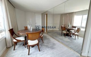 APARTAMENTO FRENTE MAR À VENDA NO CENTRO DE BALNEÁRIO CAMBORIÚ-SC