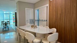 APARTAMENTO À VENDA NO CENTRO DE BALNEÁRIO CAMBORIÚ-SC