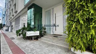 APARTAMENTO À VENDA NO CENTRO DE BALNEÁRIO CAMBORIÚ-SC