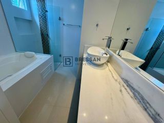 APARTAMENTO À VENDA NA BARRA SUL EM BALNEÁRIO CAMBORIÚ/SC