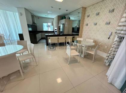 APARTAMENTO À VENDA NA BARRA SUL EM BALNEÁRIO CAMBORIÚ/SC