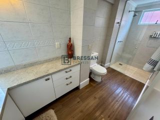 APARTAMENTO FRENTE MAR À VENDA NO CENTRO DE BALNEÁRIO CAMBORIÚ/SC