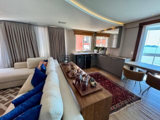 APARTAMENTO FRENTE MAR À VENDA NO CENTRO DE BALNEÁRIO CAMBORIÚ/SC