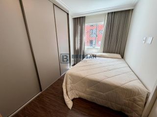 APARTAMENTO FRENTE MAR Á VENDA NO CENTRO DE BALNEÁRIO CAMBORIÚ-SC