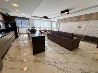 APARTAMENTO À VENDA NO CENTRO DE BALNEÁRIO CAMBORIÚ-SC