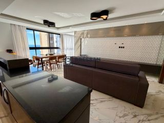 APARTAMENTO À VENDA NO CENTRO DE BALNEÁRIO CAMBORIÚ-SC