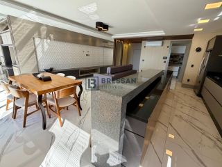 APARTAMENTO À VENDA NO CENTRO DE BALNEÁRIO CAMBORIÚ-SC