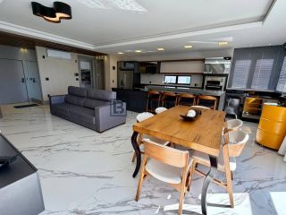 APARTAMENTO À VENDA NO CENTRO DE BALNEÁRIO CAMBORIÚ-SC