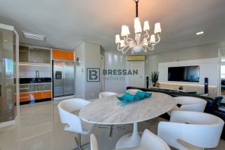 APARTAMENTO À VENDA NO CENTRO DE BALNEÁRIO CAMBORIÚ-SC