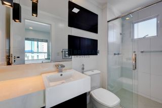 APARTAMENTO À VENDA NO CENTRO DE BALNEÁRIO CAMBORIÚ-SC