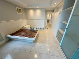 APARTAMENTO FRENTE MAR À VENDA NO CENTRO DE BALNEÁRIO CAMBORIÚ-SC