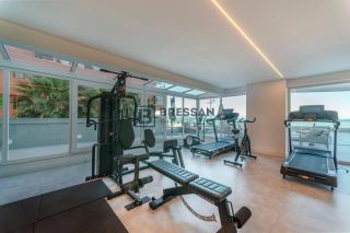 APARTAMENTO FRENTE MAR À VENDA NO CENTRO DE BALNEÁRIO CAMBORIÚ-SC