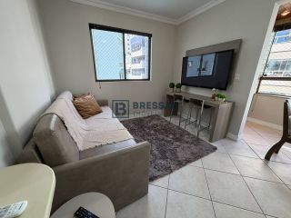 APARTAMENTO À VENDA NO CENTRO DE BALNEÁRIO CAMBORIÚ-SC