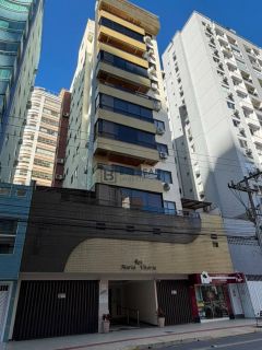 APARTAMENTO À VENDA NO CENTRO DE BALNEÁRIO CAMBORIÚ-SC