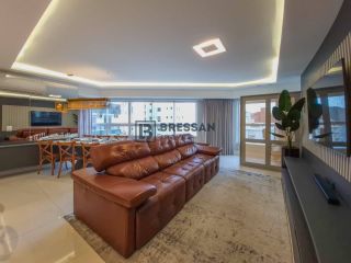 APARTAMENTO À VENDA NO CENTRO DE BALNEÁRIO CAMBORIÚ-SC