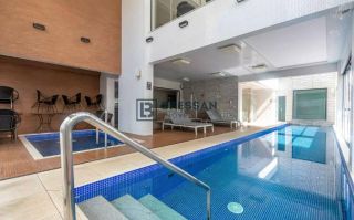 APARTAMENTO À VENDA NO CENTRO DE BALNEÁRIO CAMBORIÚ-SC