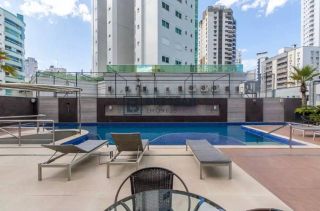 APARTAMENTO À VENDA NO CENTRO DE BALNEÁRIO CAMBORIÚ-SC