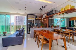 APARTAMENTO À VENDA NO CENTRO DE BALNEÁRIO CAMBORIÚ-SC