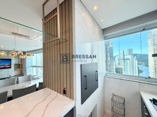 APARTAMENTO À VENDA NO CENTRO DE BALNEÁRIO CAMBORIÚ-SC