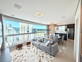 APARTAMENTO À VENDA NO CENTRO DE BALNEÁRIO CAMBORIÚ-SC