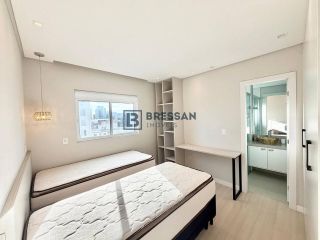APARTAMENTO À VENDA NO CENTRO DE BALNEÁRIO CAMBORIÚ-SC