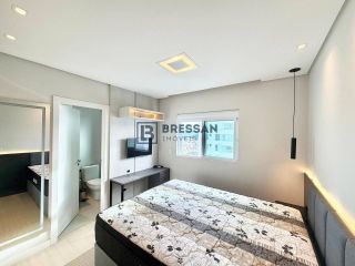 APARTAMENTO À VENDA NO CENTRO DE BALNEÁRIO CAMBORIÚ-SC