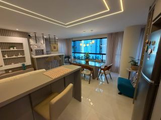 APARTAMENTO À VENDA NO CENTRO DE BALNEÁRIO CAMBORIÚ-SC