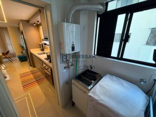 APARTAMENTO À VENDA NO CENTRO DE BALNEÁRIO CAMBORIÚ-SC