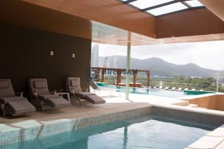 APARTAMENTO À VENDA NO CENTRO DE BALNEÁRIO CAMBORIÚ-SC