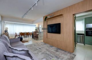 APARTAMENTO À VENDA NO CENTRO DE BALNEÁRIO CAMBORIÚ-SC