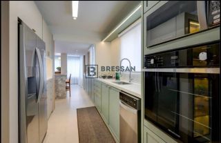 APARTAMENTO À VENDA NO CENTRO DE BALNEÁRIO CAMBORIÚ-SC